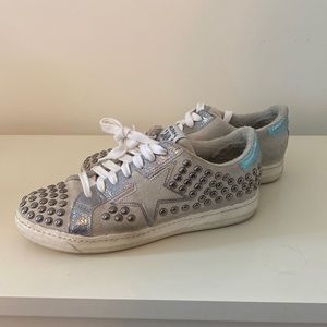 Golden goose look alike